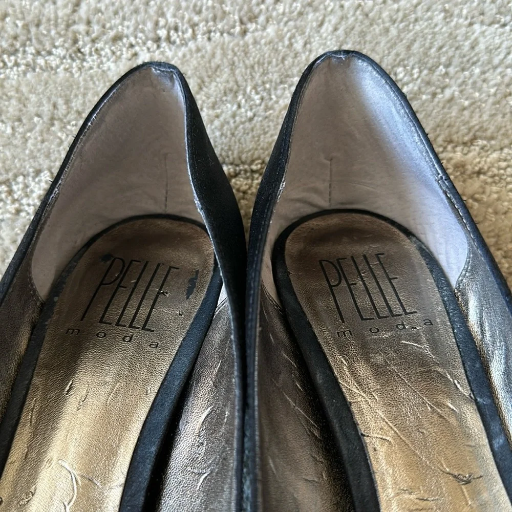 Pelle Moda Lynn Silk Peep Toe Pleated Crystal Platform Heel Pumps Black Size 8.5